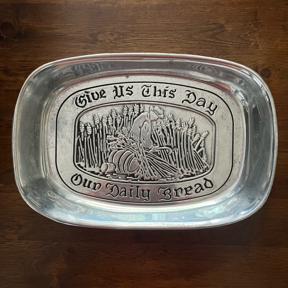 Wilton “Give us this Day Our Daily Bread” Bread 🥖 Tray